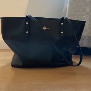 Coach Purse Black